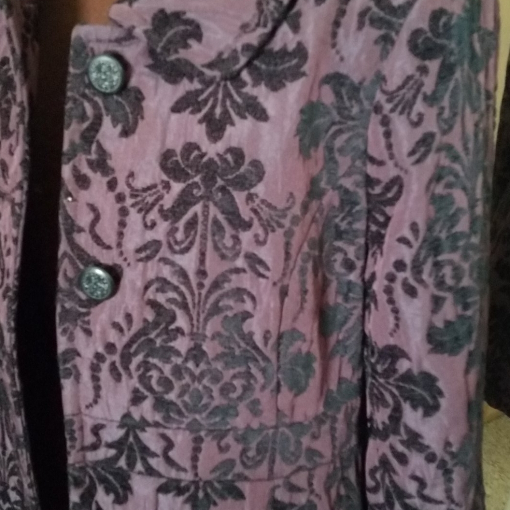 Coat - Picture 3 of 5